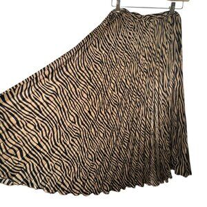 Pleated Flowy Zebra Print Pattern Maxi Skirt